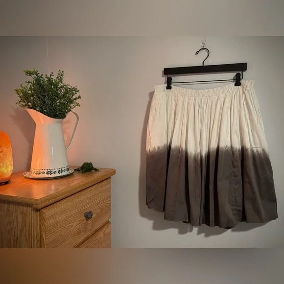 🐨 Lane Bryant - Dip Dyed A-Line Skirt w/ Pockets - Picture 2 of 6